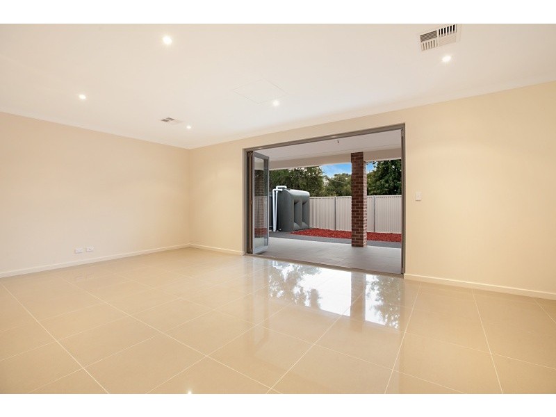 21 Darling Street, Sturt SA 5047