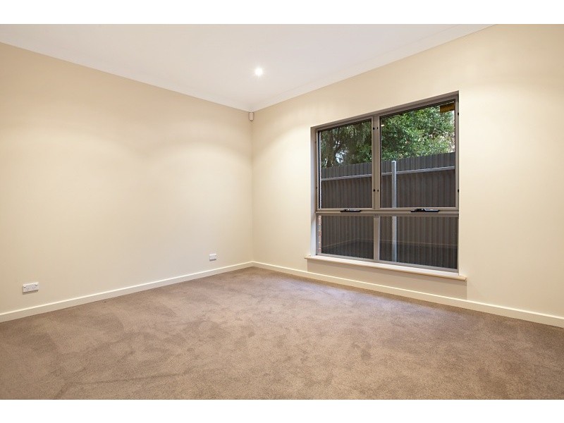 21 Darling Street, Sturt SA 5047