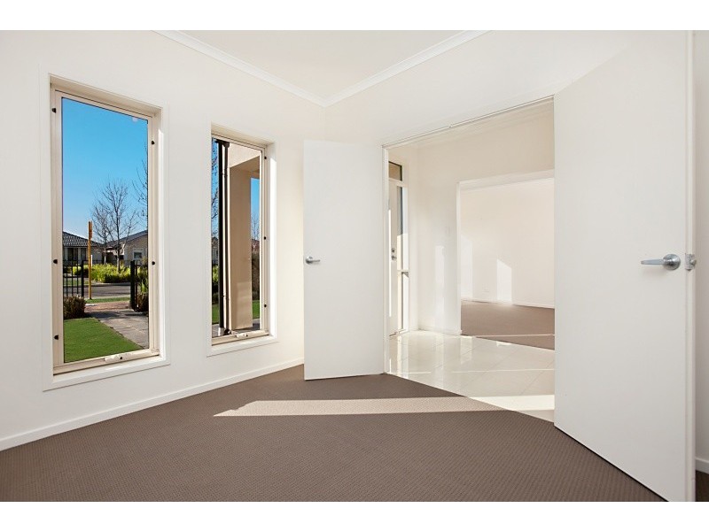 689 Grand Boulevard, Seaford Meadows SA 5169