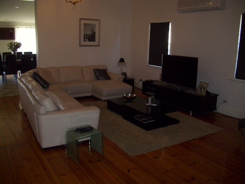11 Martins Road, Seaton SA 5023