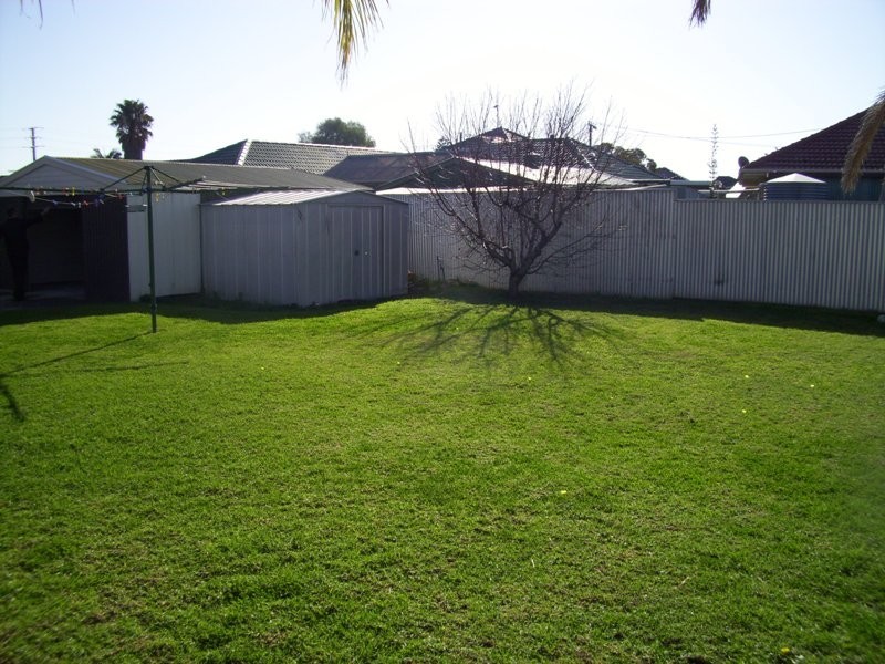11 Martins Road, Seaton SA 5023