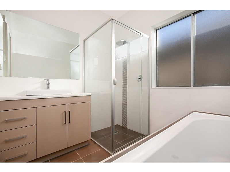 8a Lasscock Avenue, Findon SA 5023
