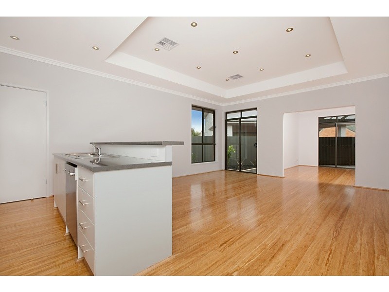 2 Woodhead Street, West Beach SA 5024