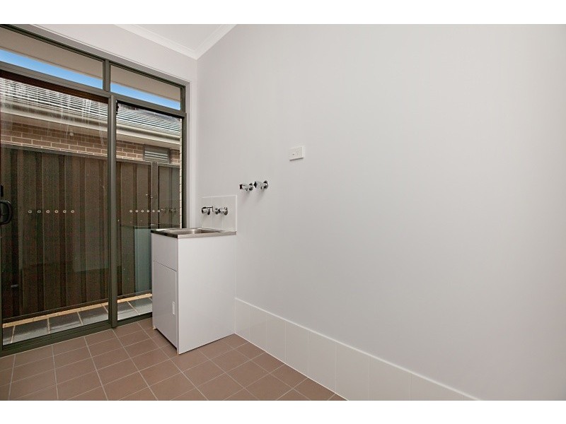 2 Woodhead Street, West Beach SA 5024