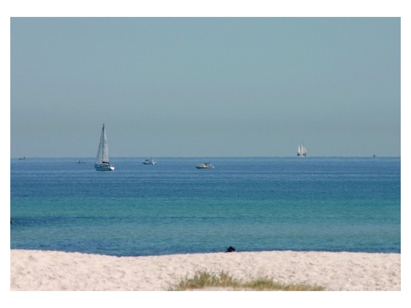 125 Military Road, Tennyson SA 5022