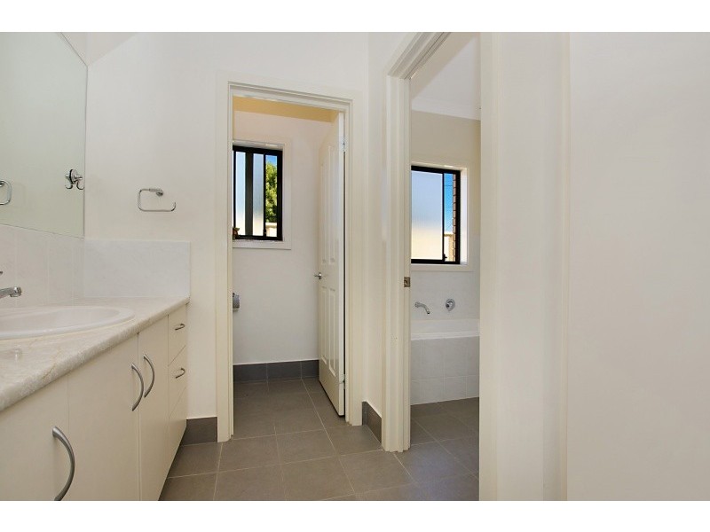 19B Reading Street, Clearview SA 5085