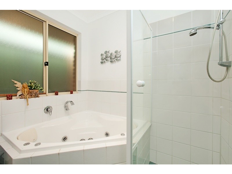 7 Jackaroo Crescent, Walkley Heights SA 5098