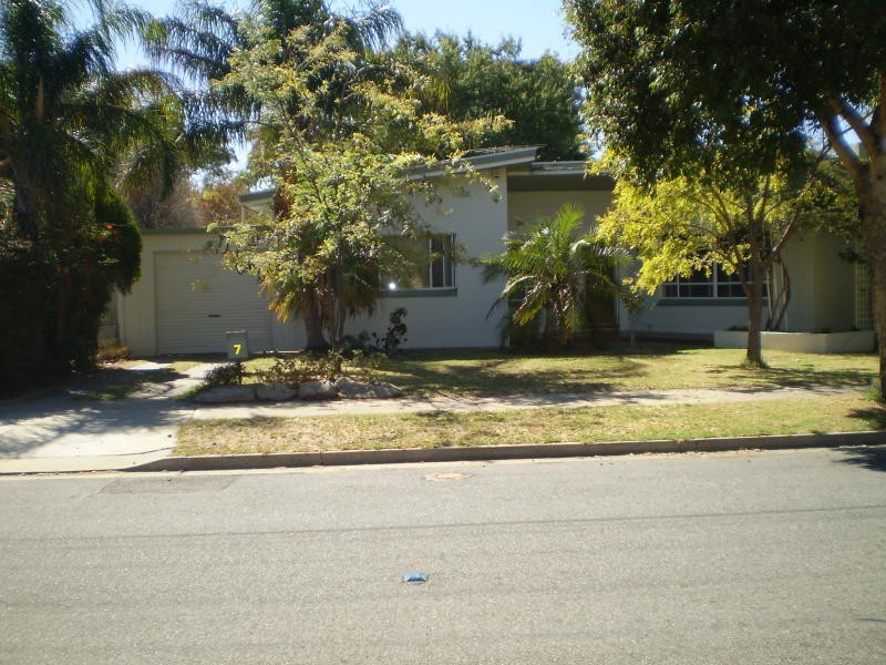 7 Hadley Street, Fulham SA 5024