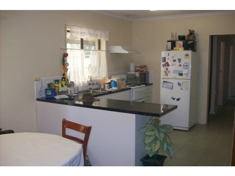 2 Jean Place, Riverton SA 5412