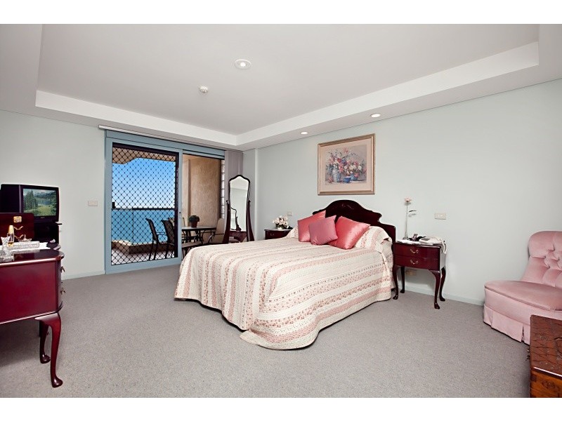 Apt 5, 10 North Esplanade, Glenelg North SA 5045