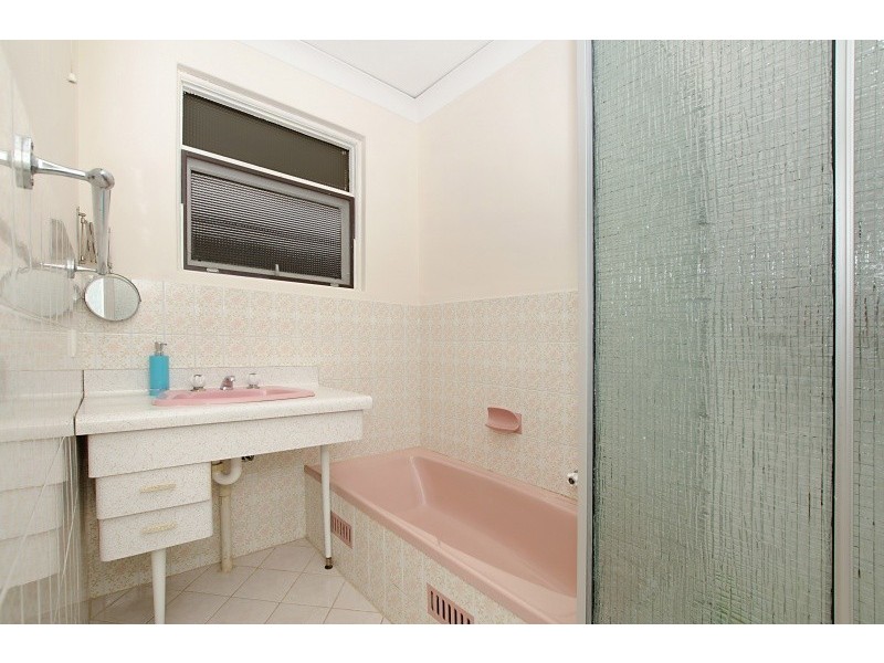 1 Clarice Avenue, Seaton SA 5023