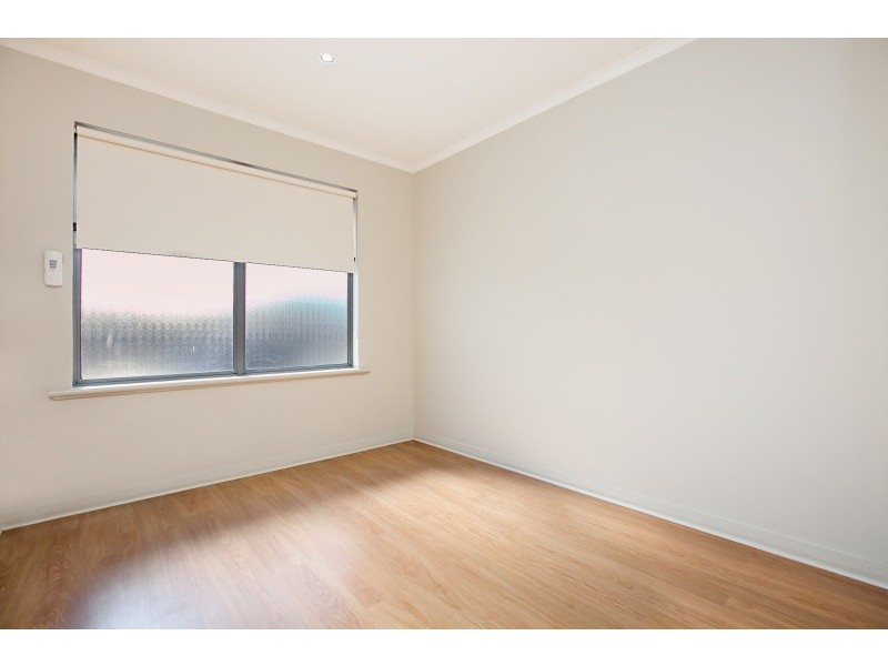 2/211 Findon Road, Findon SA 5023