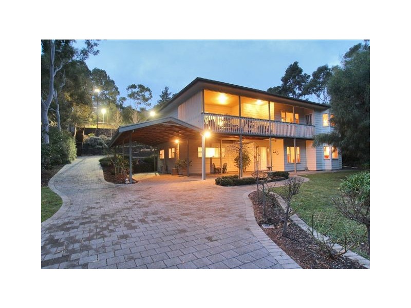 50 Yurilla Drive, Bellevue Heights SA 5050