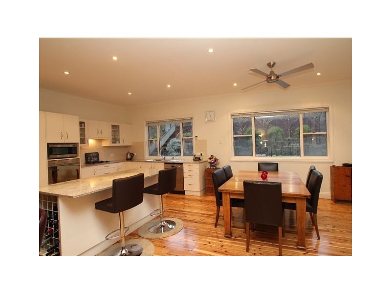 50 Yurilla Drive, Bellevue Heights SA 5050