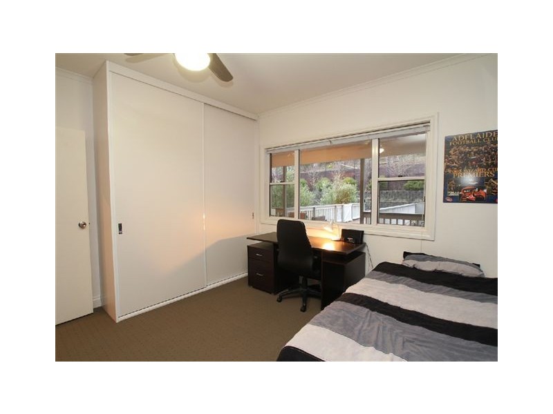 50 Yurilla Drive, Bellevue Heights SA 5050