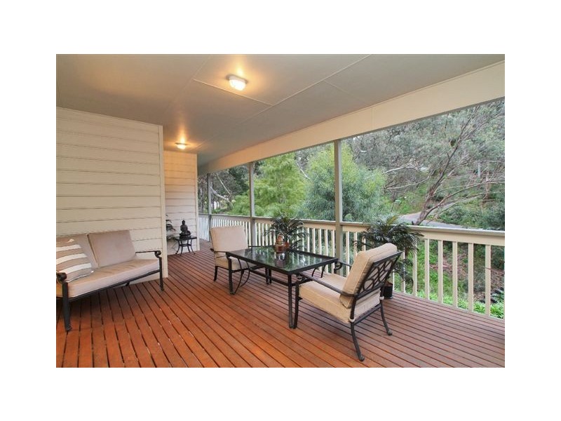 50 Yurilla Drive, Bellevue Heights SA 5050