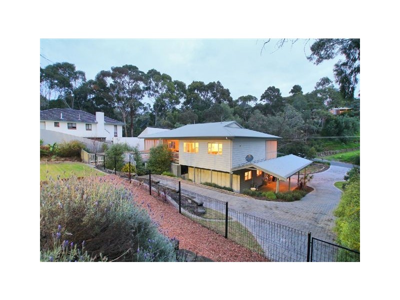 50 Yurilla Drive, Bellevue Heights SA 5050