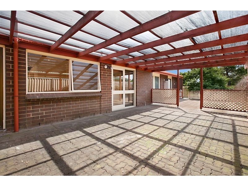 8 Cabernet Avenue, Wynn Vale SA 5127