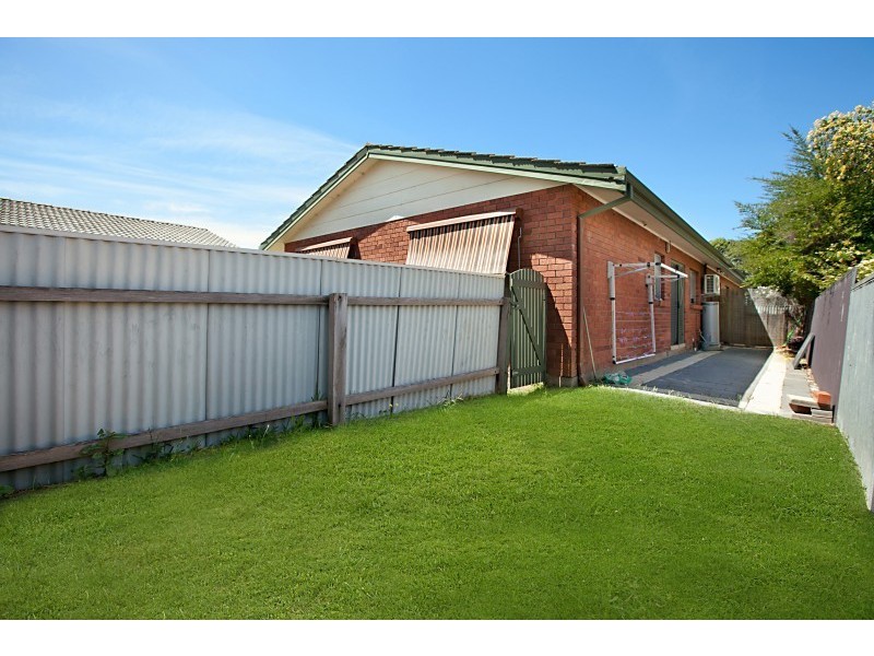 2/20 Riddell Road, Holden Hill SA 5088