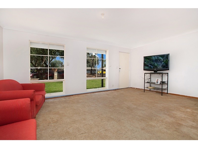 196  Kings Road, Parafield Gardens SA 5107