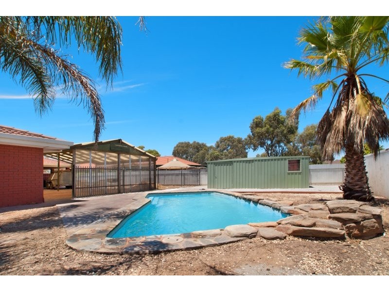4 Tarqui Drive, Paralowie SA 5108