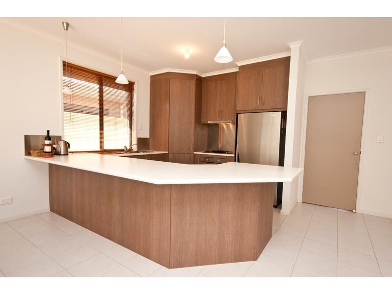2a Florey Street, Seaton SA 5023