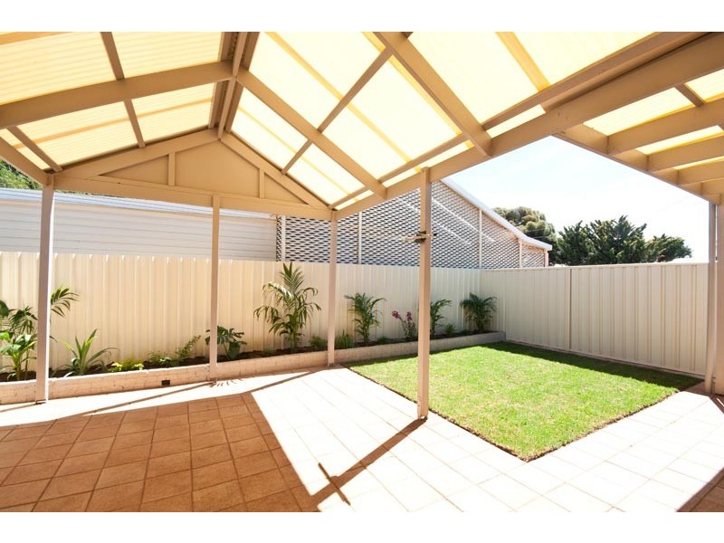 2a Florey Street, Seaton SA 5023