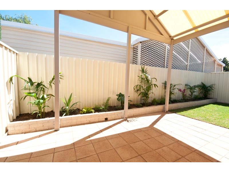 2a Florey Street, Seaton SA 5023
