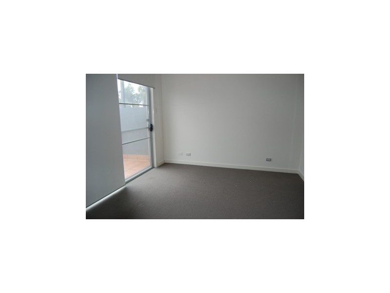 11 Chapel Lane, Mawson Lakes SA 5095
