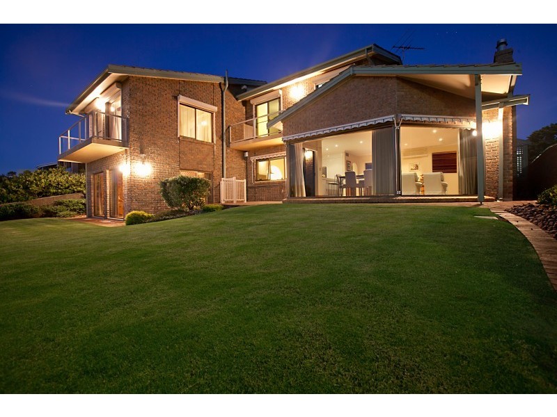 13 Shore Court, West Lakes Shore SA 5020