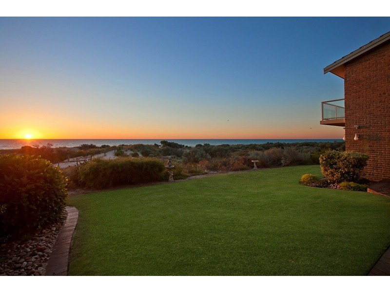 13 Shore Court, West Lakes Shore SA 5020