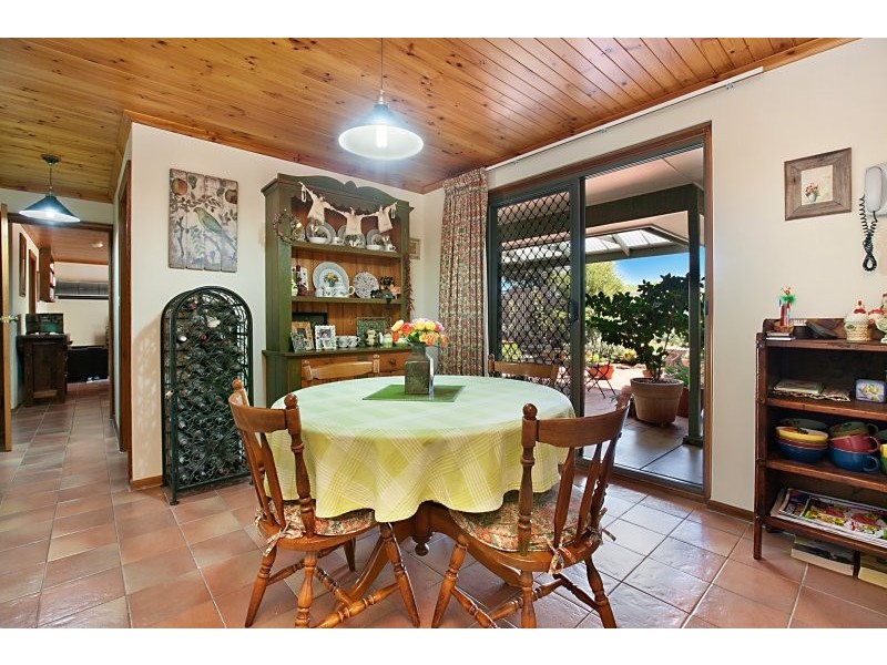 20 Nareeda Way, West Lakes SA 5021