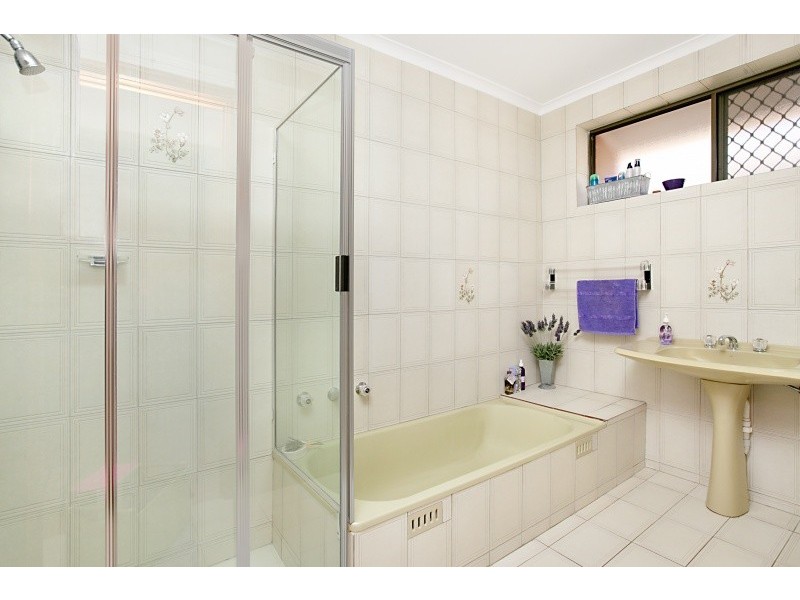 20 Nareeda Way, West Lakes SA 5021