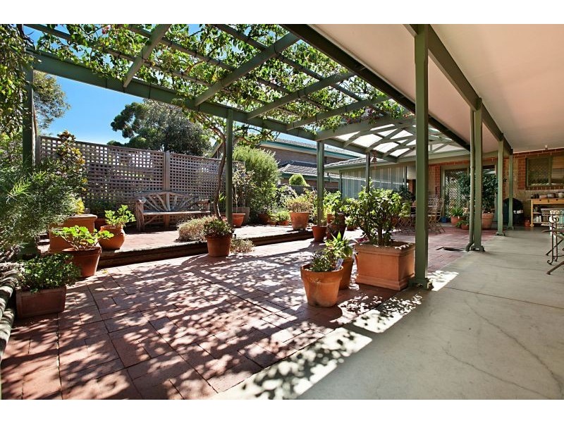 20 Nareeda Way, West Lakes SA 5021