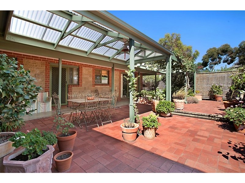 20 Nareeda Way, West Lakes SA 5021