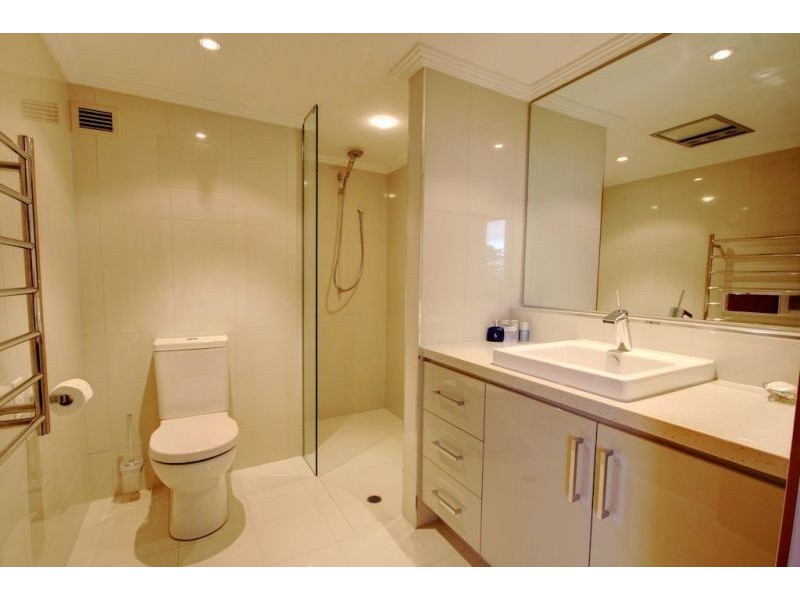 6A, 19-20  South Esplanade, Glenelg SA 5045