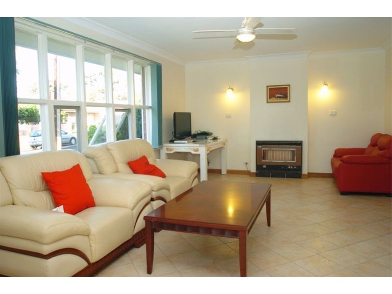 2A  Malpas Street, Rostrevor SA 5073