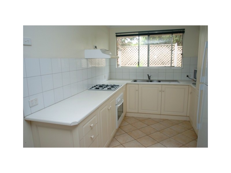 2A  Malpas Street, Rostrevor SA 5073