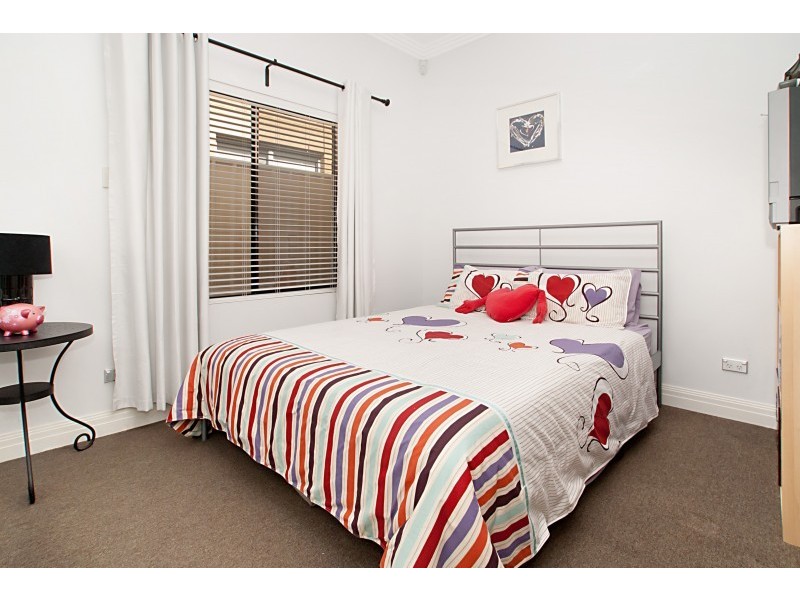 50  Fife Street, Woodville South SA 5011