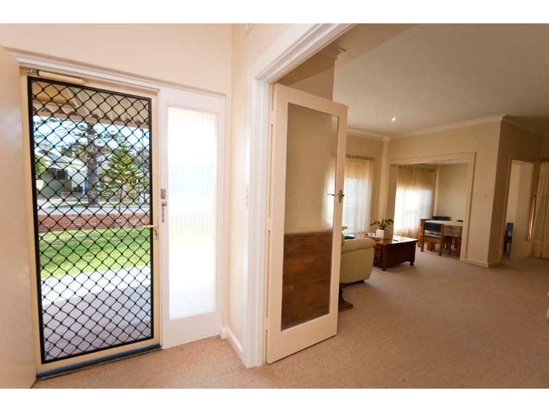 144 Military Road, Henley Beach SA 5022