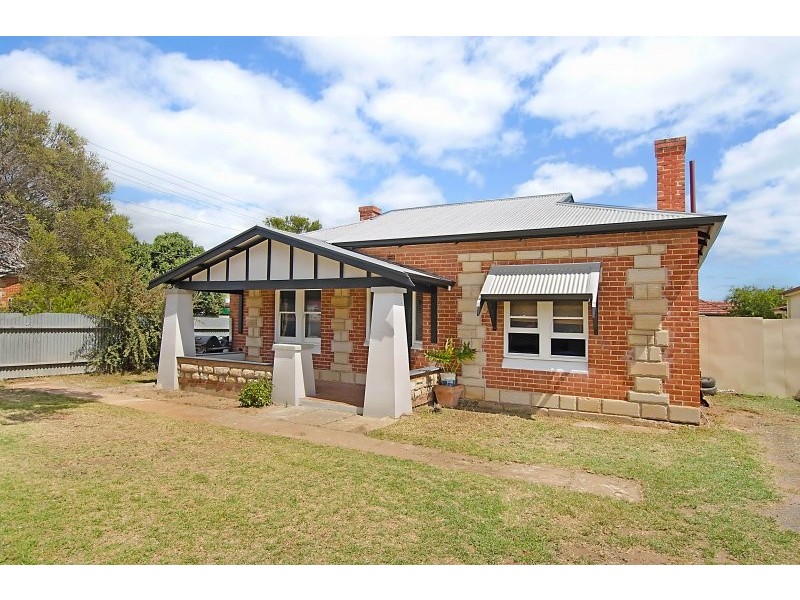 62 Avro Avenue, Hendon SA 5014