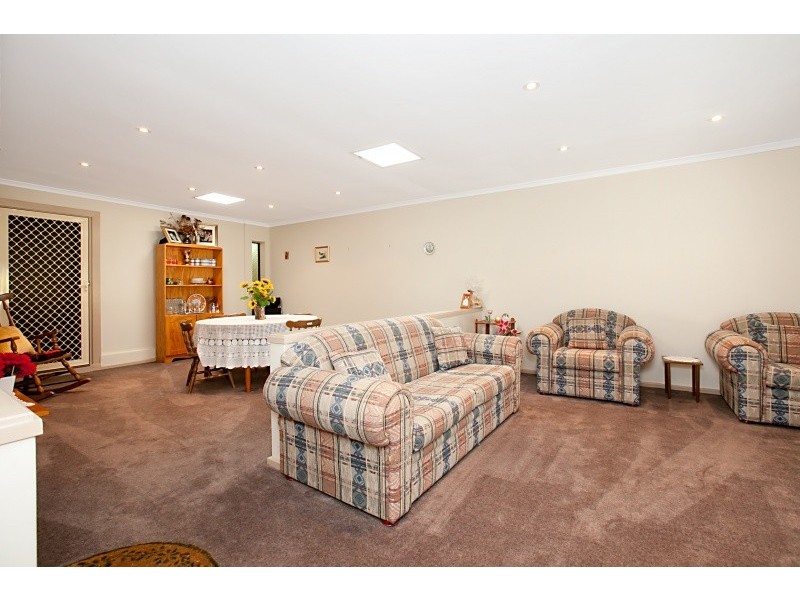 10 Barcoo Road, Para Hills SA 5096