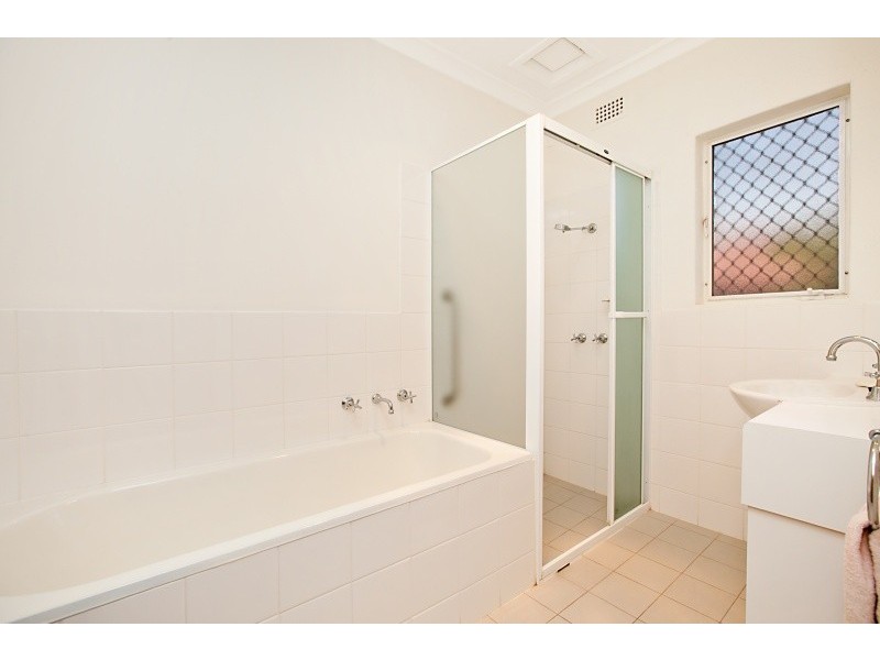 10 Barcoo Road, Para Hills SA 5096