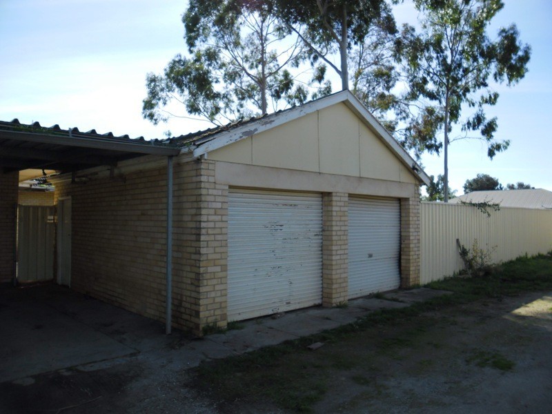 321 Burton Road, Burton SA 5110