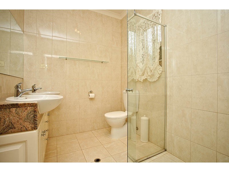 20A Collingwood Avenue, Flinders Park SA 5025