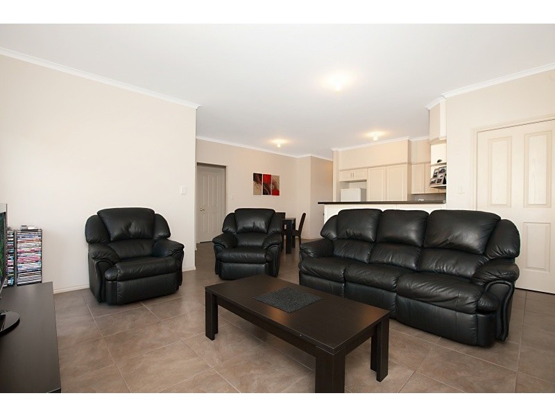 8 Hutley Road, North Haven SA 5018