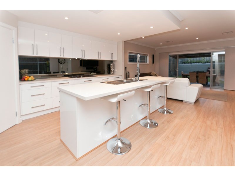 15 Lindsay Street, Highbury SA 5089