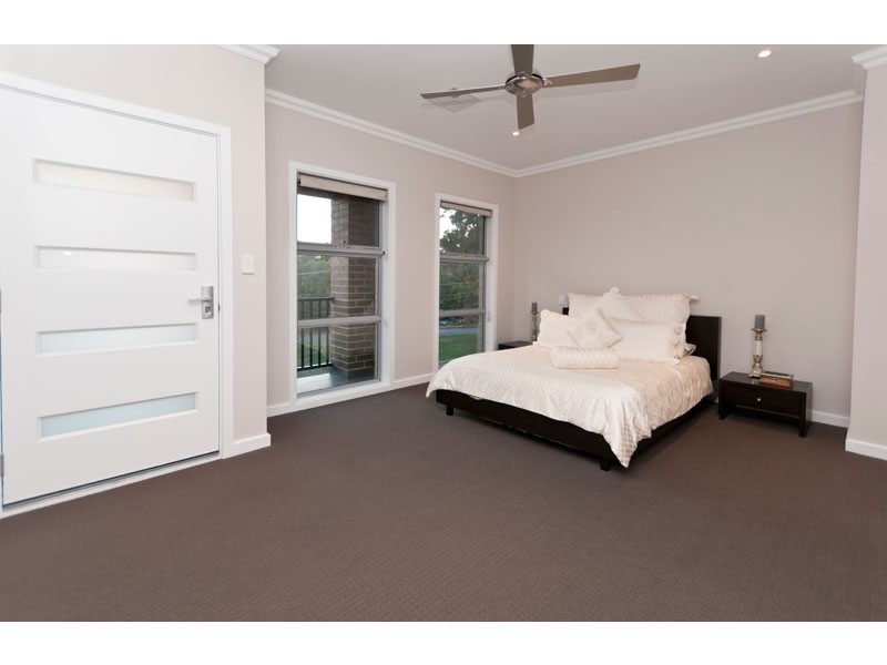 15 Lindsay Street, Highbury SA 5089