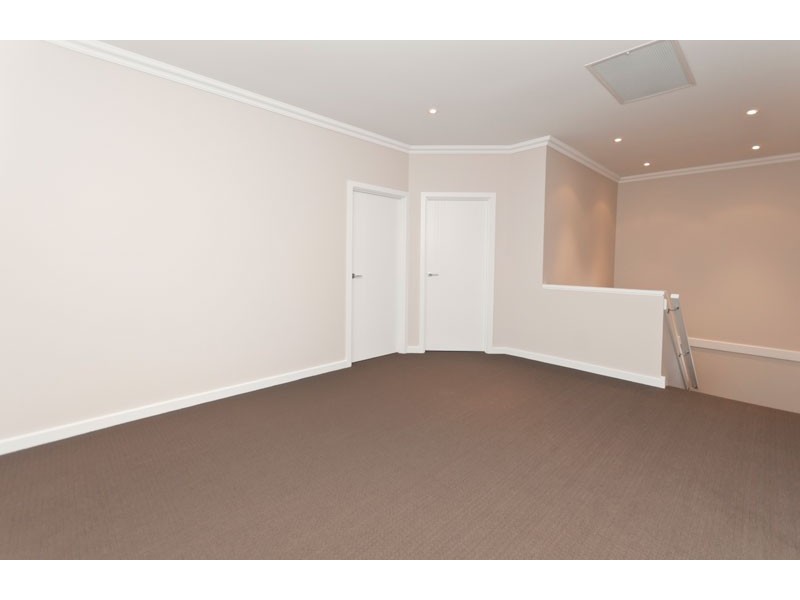 15 Lindsay Street, Highbury SA 5089