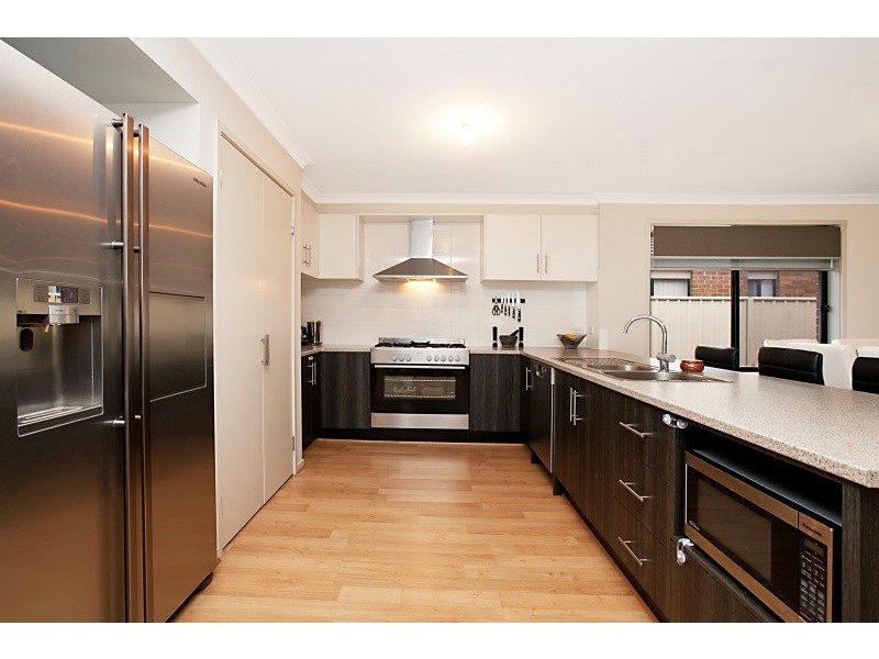 14 Kinross Avenue, Burton SA 5110